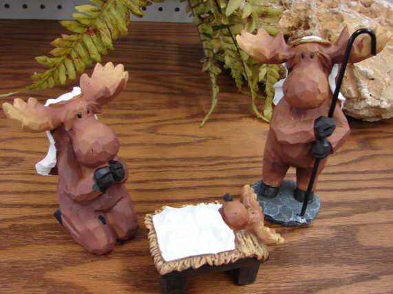 3 Piece Moose Nativity Set, Moose-R-Us.Com Log Cabin Decor
