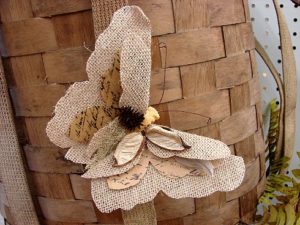 Realistic Rustic Pine Tree with Cones Burlap Weighted Base 24&#8243;, Moose-R-Us.Com Log Cabin Decor