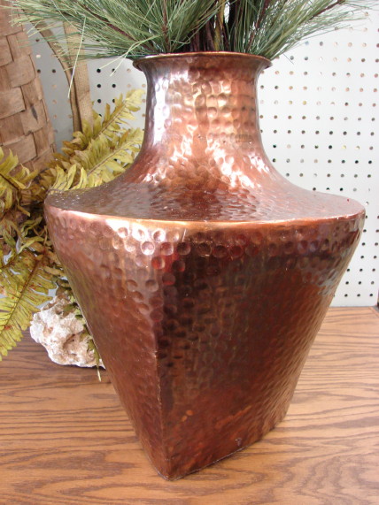 Oxidized Hammered Copper Floor Vase, Moose-R-Us.Com Log Cabin Decor