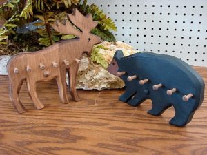 Country Pine Moose Bear Shaped Key Peg Rack