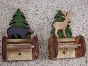 Country Pine Moose Bear Tree Spring Loaded Toilet Tissue Holder