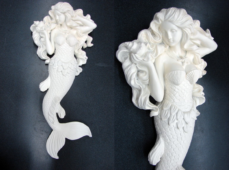 Detailed Resin Flowing Hair Mermaid Wall Hanging Log