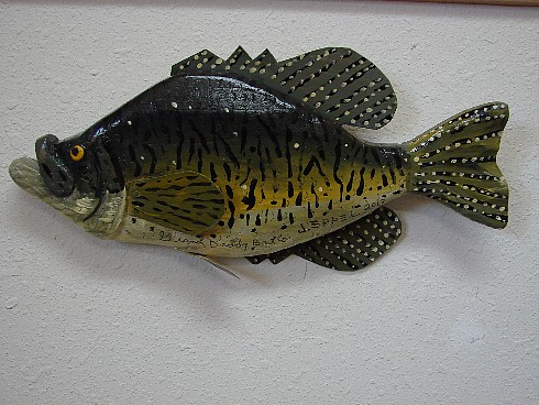 Grand Daddy Bait Co Jerry Eppel Original Sweet Sixteen Crappie Wall Hanging, Moose-R-Us.Com Log Cabin Decor