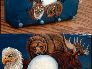 Blue Moon Pat King Hand Painted Wildlife Key Rack Peg