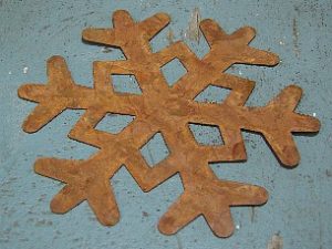 Rusty Tin Snowflake 3 Different Sizes