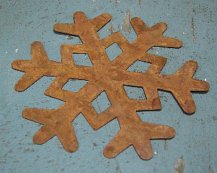 Rusty Tin Snowflake 3 Different Sizes, Moose-R-Us.Com Log Cabin Decor