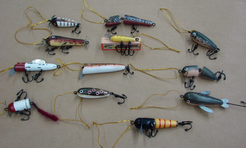 Set of 12 Antiqued Wood Lures Old Fashion Fish Lure Ornaments Fishing Theme Tree, Moose-R-Us.Com Log Cabin Decor