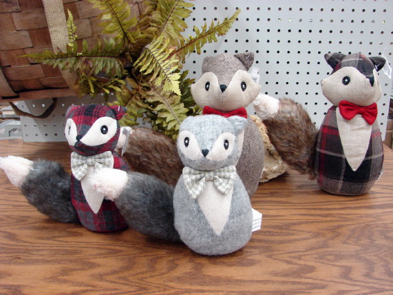 Plaid Tweed Cloth Fox Fur Tail Shelf Sitter 7&#8243; or 10&#8243;, Moose-R-Us.Com Log Cabin Decor