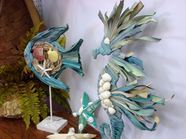 Real Plantain Leaf Seashell Sea Horse Seahorse Table Shelf Decor, Moose-R-Us.Com Log Cabin Decor