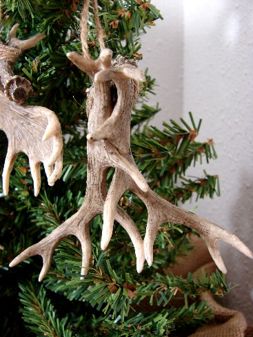 Detailed Miniature Moose Palm and Deer Antler Ornament, Moose-R-Us.Com Log Cabin Decor