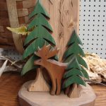 Chunky Wood Country Pine Moose Table Lamp