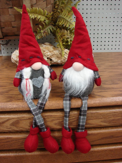 Scandinavian Gnome Plaid Floppy Leg Couple, Moose-R-Us.Com Log Cabin Decor