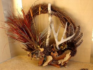 Massive 4 Foot Wide Grapevine Lodge Wreath Birch Log Deer Antler Pheasant Turkey Wall Hanging #W16