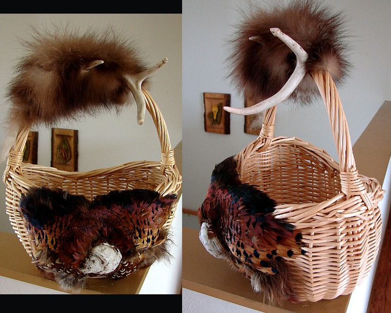 Northwoods Memories Deer Antler Pheasant Feather Fox Basket #B7, Moose-R-Us.Com Log Cabin Decor