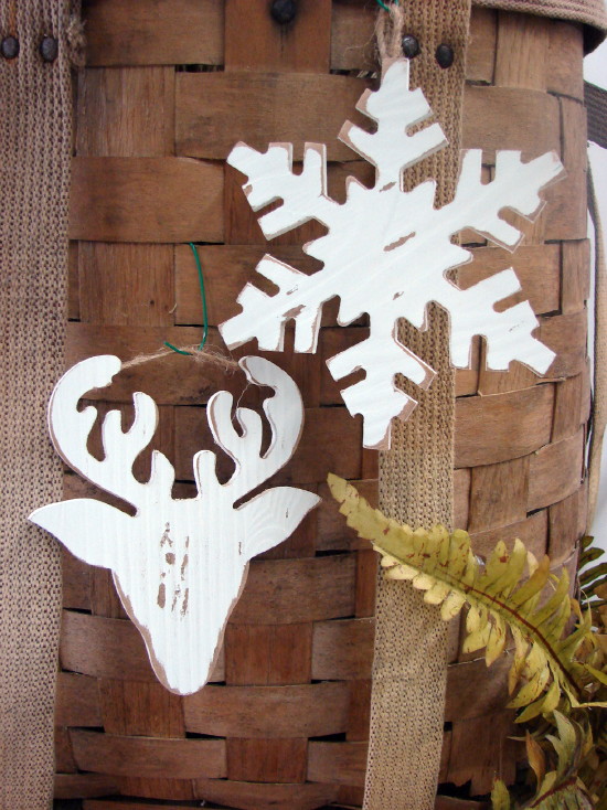 Set/2 Rustic Whitewashed Wood Deer Head Snow Flake Ornament, Moose-R-Us.Com Log Cabin Decor