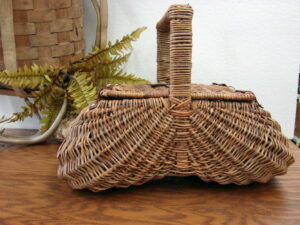 Vintage Primitive Large Wicker Buttock Picnic Basket with Locking Lid