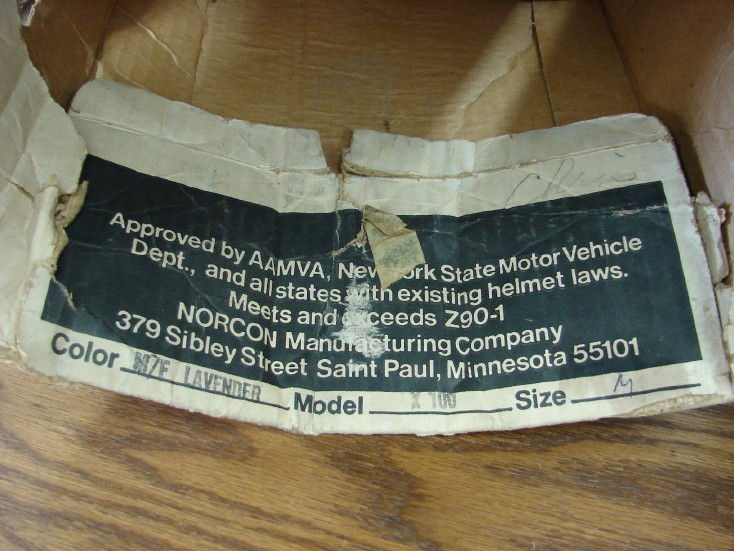 Vintage Snowmobile Motorcycle Purple Lavender Glitter Metal Flake Fleck Helmet w/ Box - Image 3