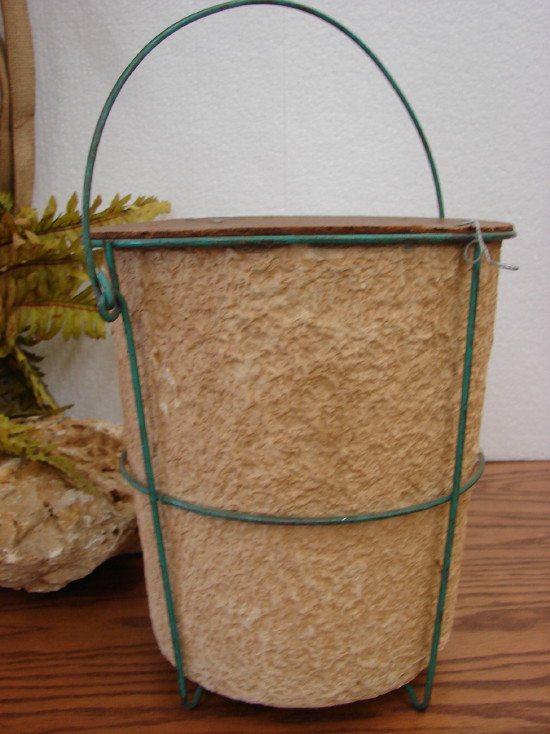 Vintage Mit-Shel Air-o-matic Minnow Bucket Paper Pulp Bait Bucket, Moose-R-Us.Com Log Cabin Decor