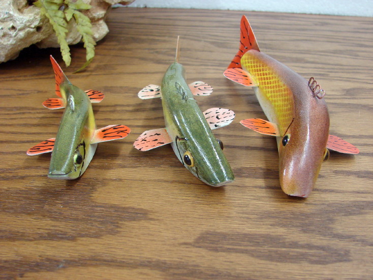 Hand Carved Wood Fish Spearing Decoy Leaderbrand Ice Fishing Working Decoys, Moose-R-Us.Com Log Cabin Decor