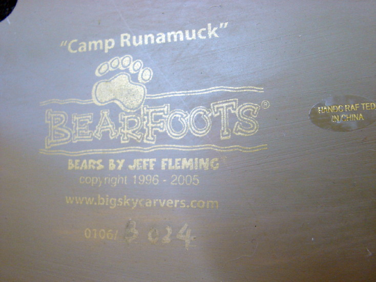 Big Sky Carvers Bearfoots Bears Jeff Fleming Camp Runamuck Black Bear w/ Box Tag, Moose-R-Us.Com Log Cabin Decor