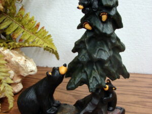 Big Sky Carvers Bearfoots Bears Jeff Fleming Family Affair Black Bear Family up a Tree