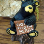 Big Sky Carvers Bearfoots Bears Jeff Fleming Feed the Bears Itty Bitty Black Bear Trinket Box