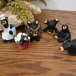 Big Sky Carvers Bearfoots Bears Jeff Fleming Feed the Bears Itty Bitty Black Bear Trinket Box - Image 4