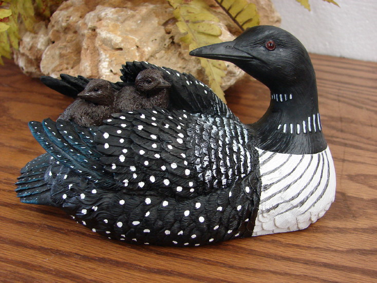 Detailed Resin Common Loon With Baby