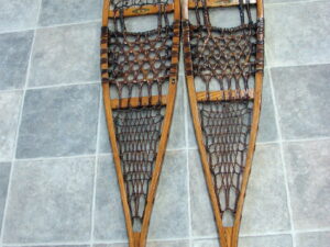 Vintage Huron Rawhide Wood Northland Ski Mfg Snowshoes NOS Gorgeous
