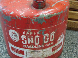 Vintage Eagle 6 Gallon Sno Go Gas Can Model 509 Red White Eskimo