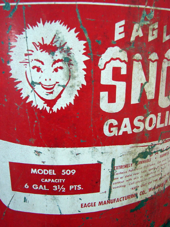 Vintage Eagle 6 Gallon Sno Go Gas Can Model 509 Red White Eskimo, Moose-R-Us.Com Log Cabin Decor