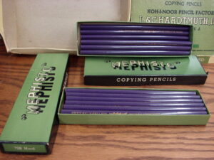 Vintage Box of Mephisto Copying Pencils KOH-I-NOOR Pencil Factory England Lead 73B Hard