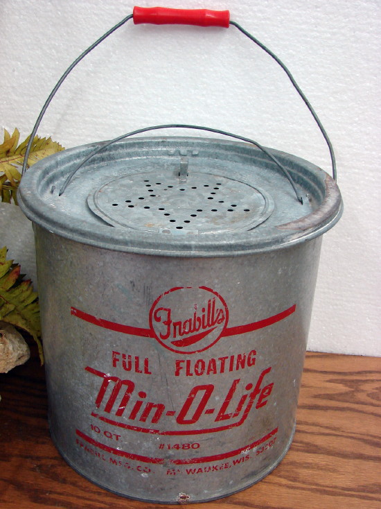 Vintage Galvanized Tin Frabill&#8217;s Full Floating Min-O-Life Minnow Bucket Complete, Moose-R-Us.Com Log Cabin Decor