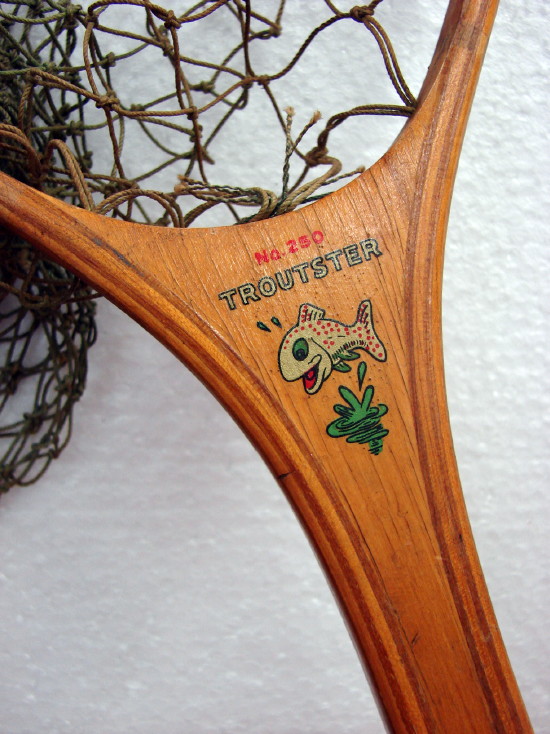 Vintage Trout Fly Fishing Net Wood Ames Mfg Troutster No 250 River Cabin Decor, Moose-R-Us.Com Log Cabin Decor