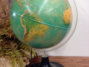 Vintage Rand McNally Illuminated Light Up Globe Nightlight
