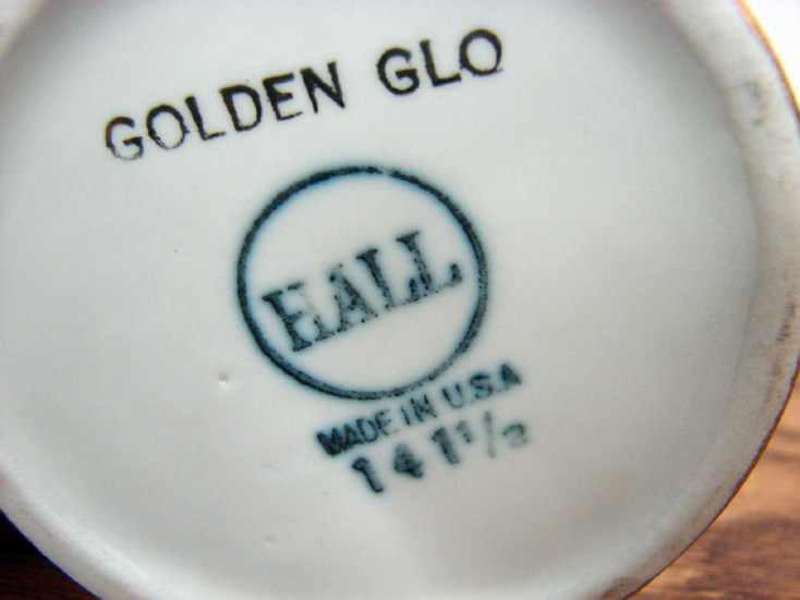 Vintage Hall China Golden Glo Real 22k Gold Restaurant Creamer - Image 2