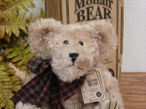 Boyd Bears Jointed Retired NIB Mohair Tags Boxes Limited Edition Collectible