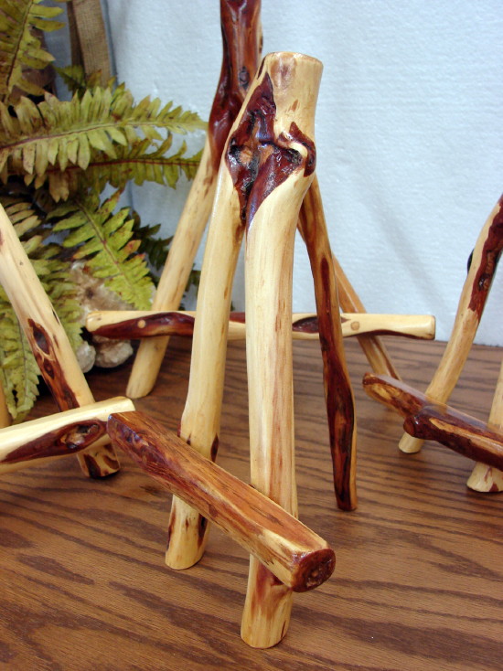 Hand Carved Diamond Willow Picture Easel Desk Top, Moose-R-Us.Com Log Cabin Decor