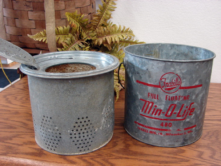 Vintage Galvanized 480 Tin Frabill&#8217;s Full Floating Min-O-Life Minnow Bucket Complete, Moose-R-Us.Com Log Cabin Decor
