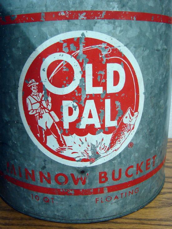 Vintage Galvanized Old Pal Full Floating 10 Qt Minnow Bucket