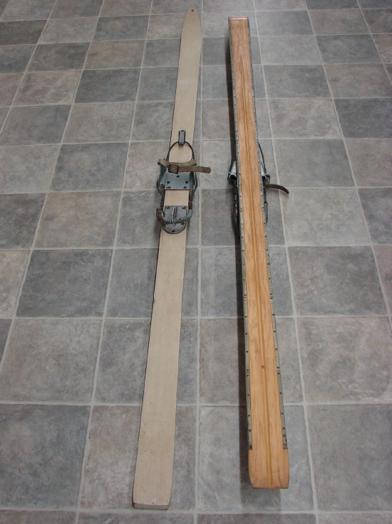 Vintage Gregg Mfg Hickory Wood Snow Skis WWII 10th Mountain Division 1943 Poles Bindings, Moose-R-Us.Com Log Cabin Decor