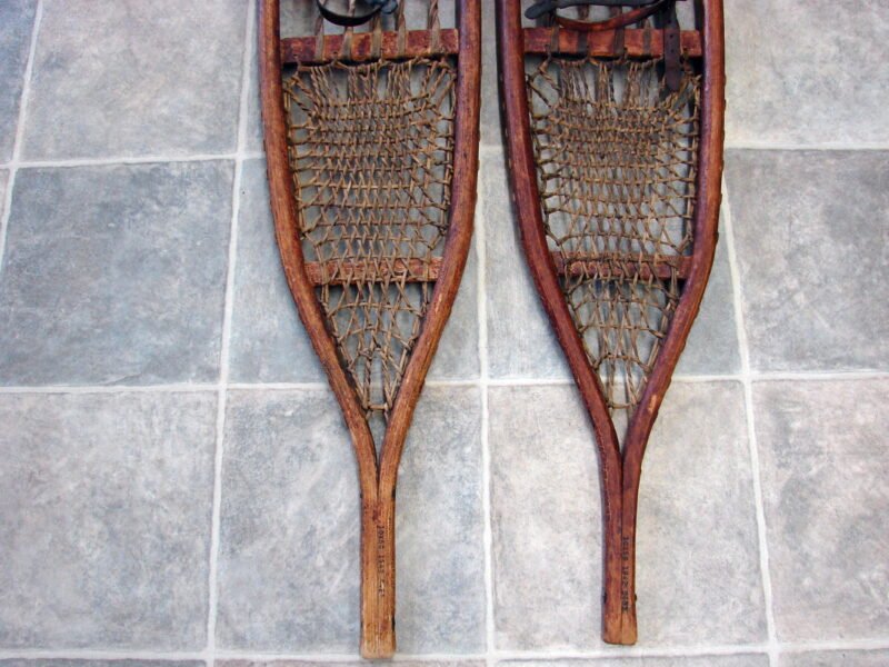 Vintage Ski Lodge Decor AFH Co 1942 Snowshoes WWII 10th Mountain Division Snow Shoe Set, Moose-R-Us.Com Log Cabin Decor