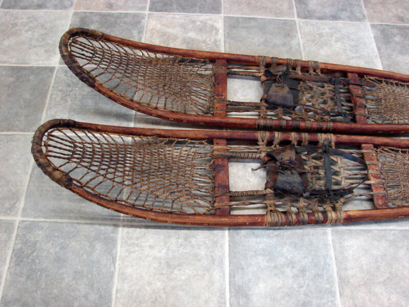 Vintage Ski Lodge Decor AFH Co 1942 Snowshoes WWII 10th Mountain Division Snow Shoe Set, Moose-R-Us.Com Log Cabin Decor