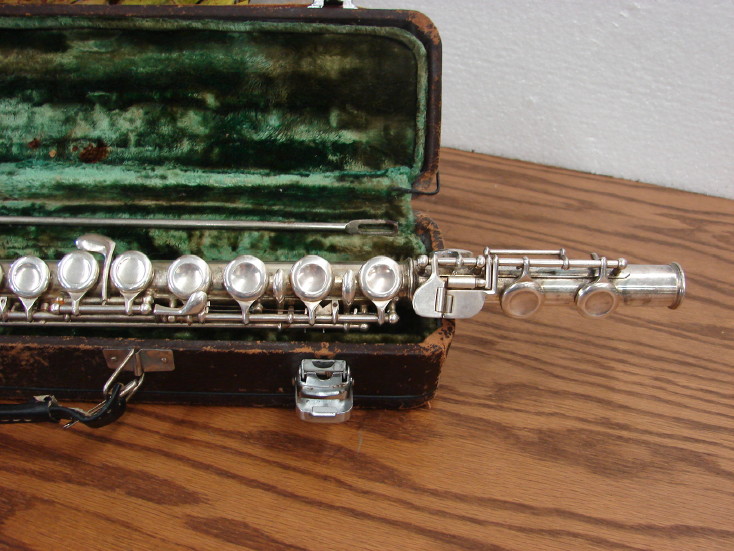 Vintage Mudan Nickle Plated Silver Flute J255 Display Decor Music Room, Moose-R-Us.Com Log Cabin Decor