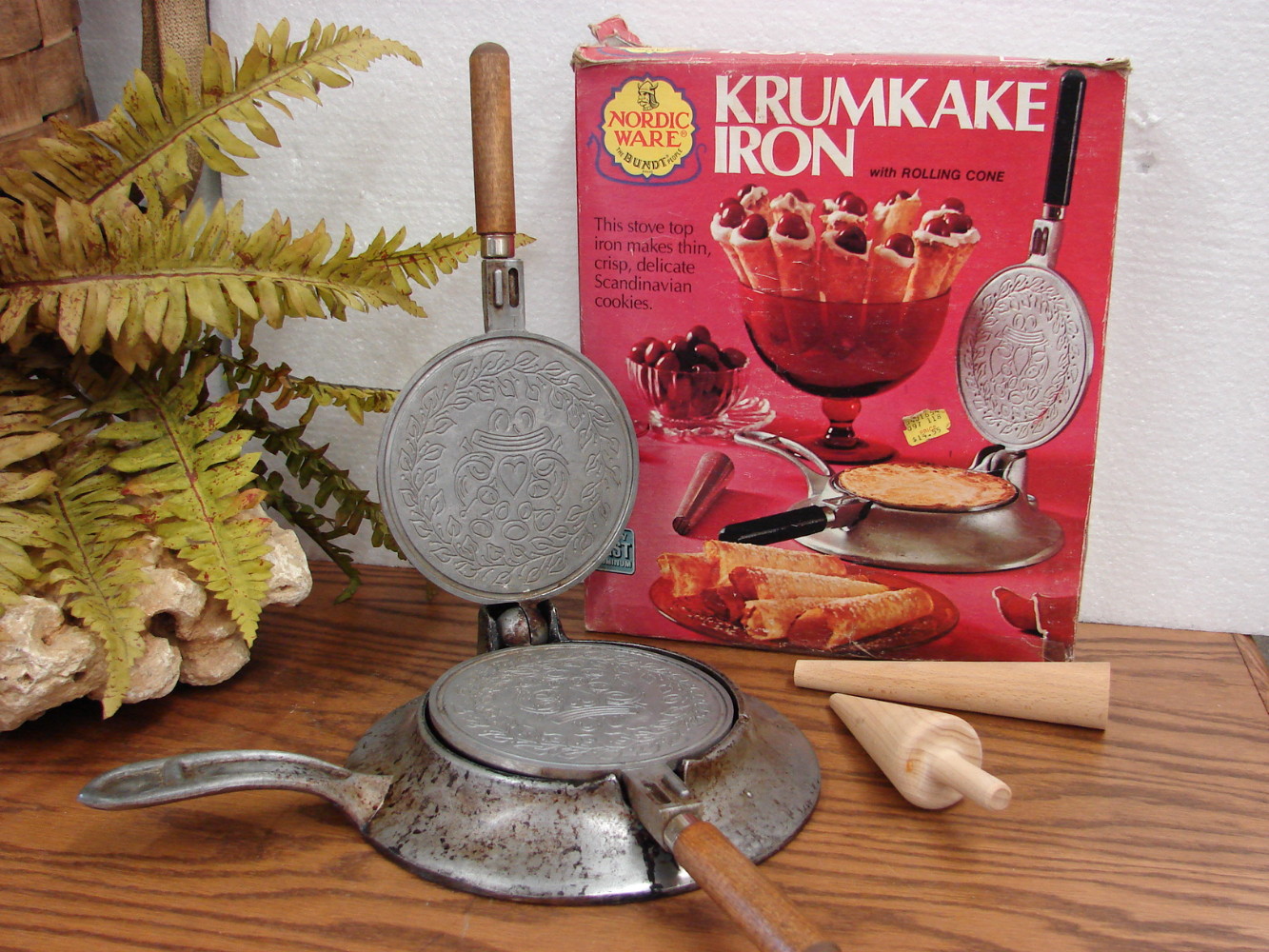 Vintage Scandinavian Nordic Ware Krumkake Iron Stove Top Complete in