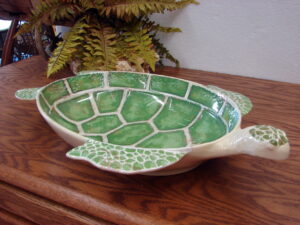 Pier 1 Speedy the Turtle 21" Large Serving Bowl Dish Melamine Sea Tortoise Shell
