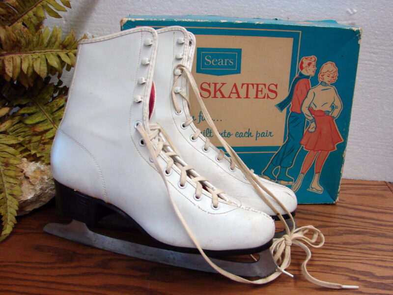 Vintage Girls Womens Sears Figure Ice Skates Original Box Skating Winter Decor, Moose-R-Us.Com Log Cabin Decor