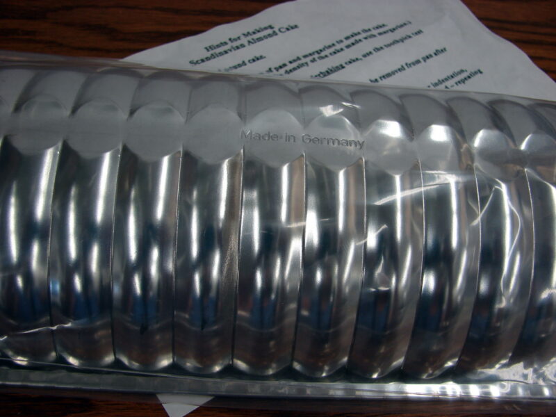 Brand New Unique German Almond Cake Loaf Mold Pan w/ Recipe, Moose-R-Us.Com Log Cabin Decor