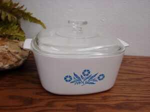 Corning Ware Blue Cornflower 3 Liter Casserole w/ PYREX Lid