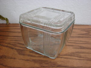 Vintage Hazel Atlas Crisscross Rectangular 4 x 4 Refrigerator Storage Dish w/ Lid